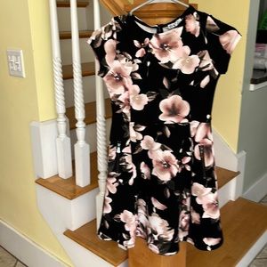 Excellent used condition. Girls dress